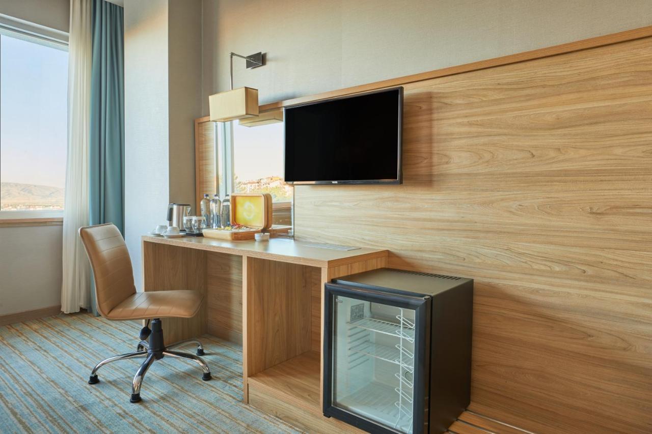 Park Dedeman Elazig Hotell Exteriör bild