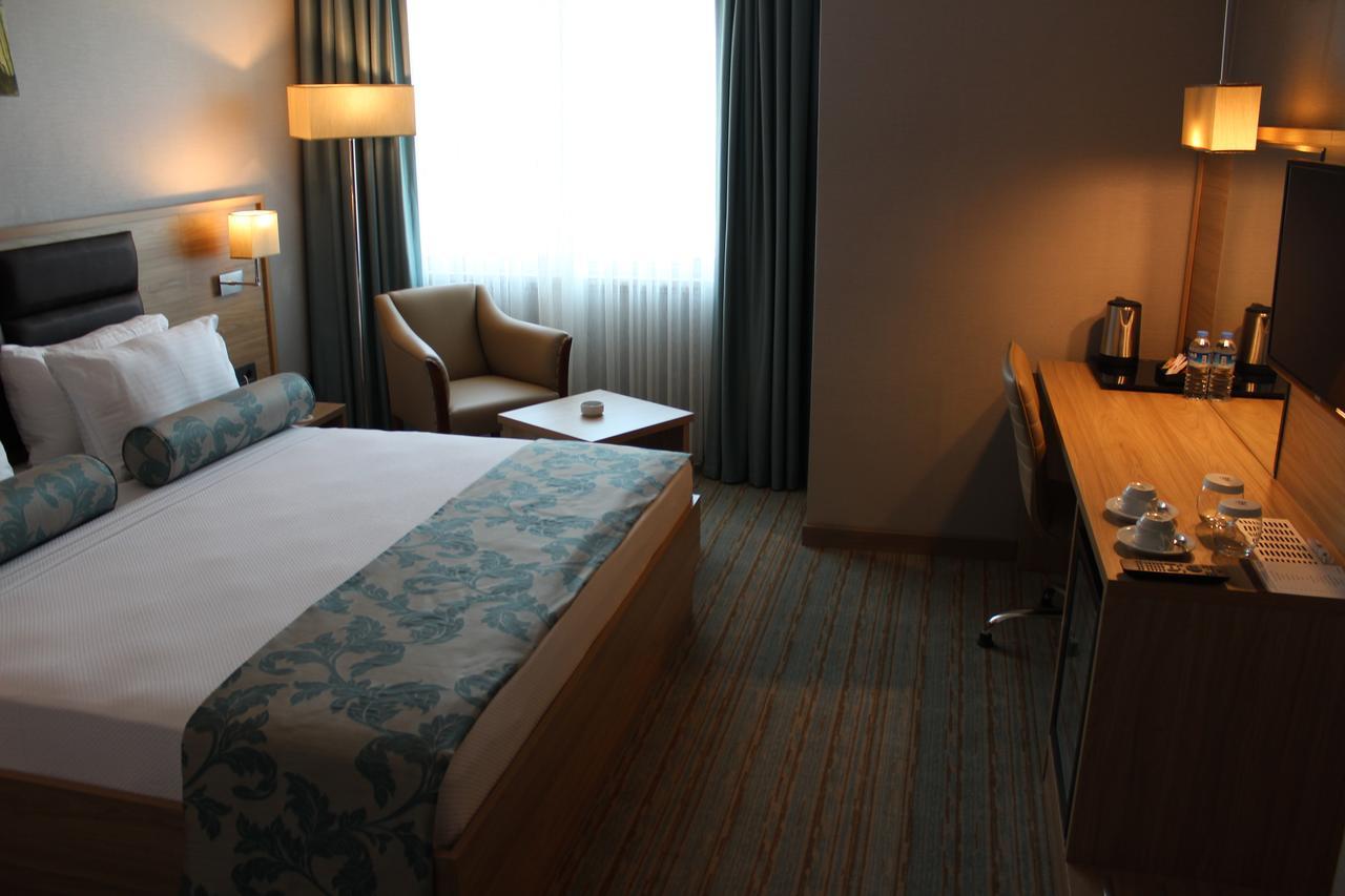 Park Dedeman Elazig Hotell Exteriör bild