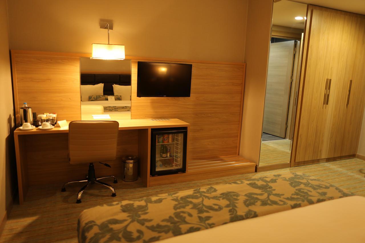 Park Dedeman Elazig Hotell Exteriör bild